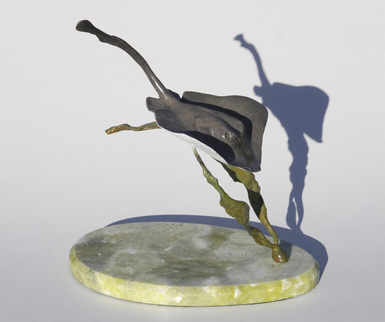 Shadow Dancer, a sculpture b Judy Salinsky
