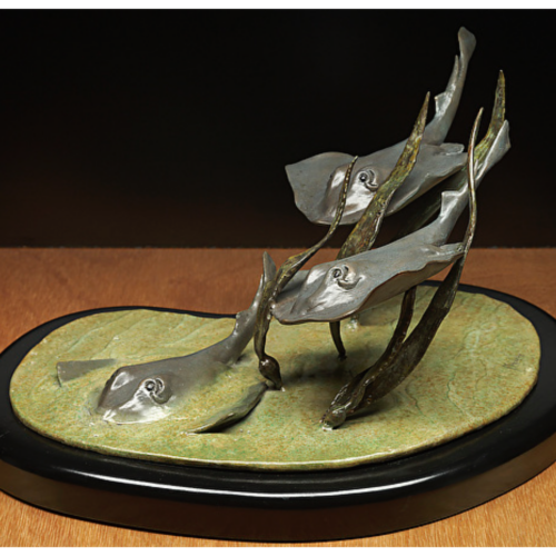 The Trio Stingrays, a sculpture by Judy Salinsky